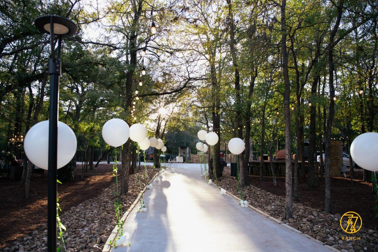 7744 Ranch Glamping Resort Austin Exterior photo